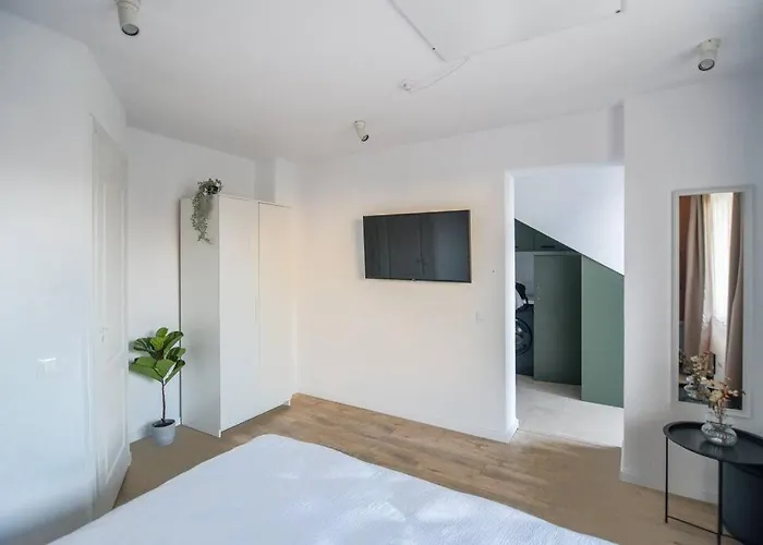 Apartamento Chic Near Old Town Braşov