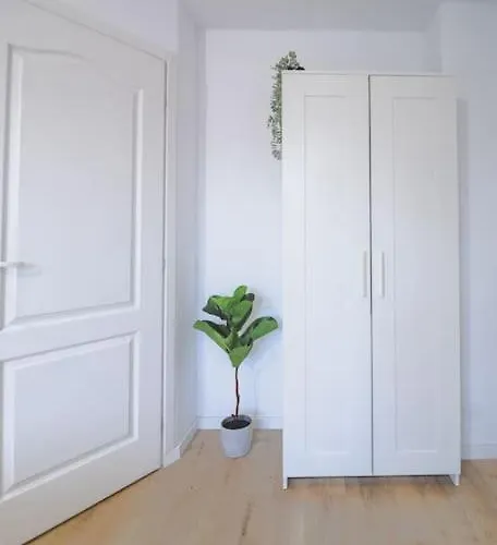 Chic Near Old Town Apartamento *